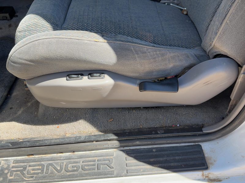 1996 Ford Ranger (small Truck) Seat Track LH
