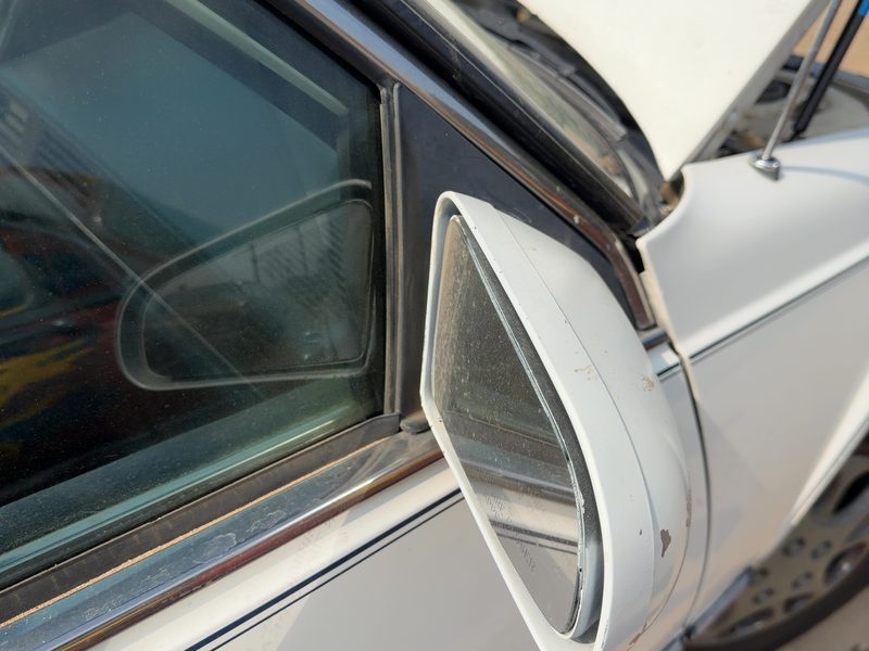 1985-1986 Oldsmobile Ninety-eight (80 & Up) Door Mirror RH