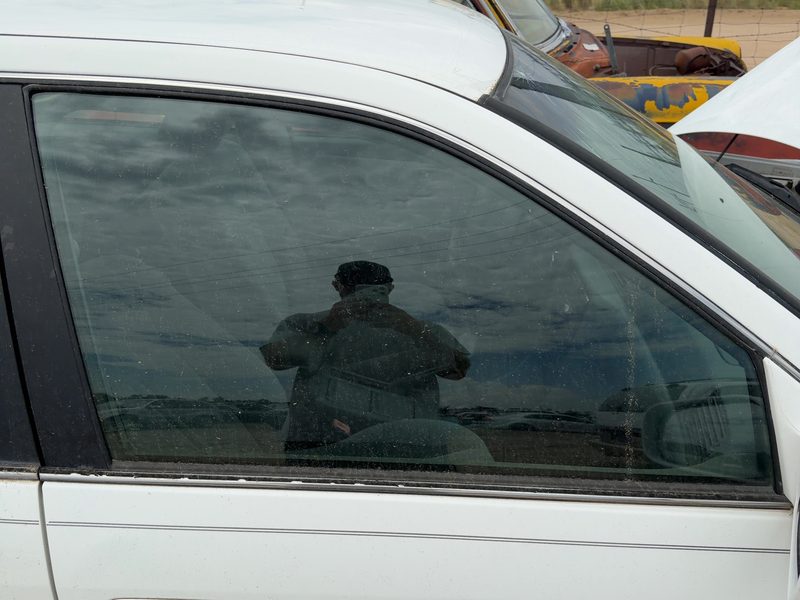 1997-2001 Toyota Camry Front Door Glass/Window RH