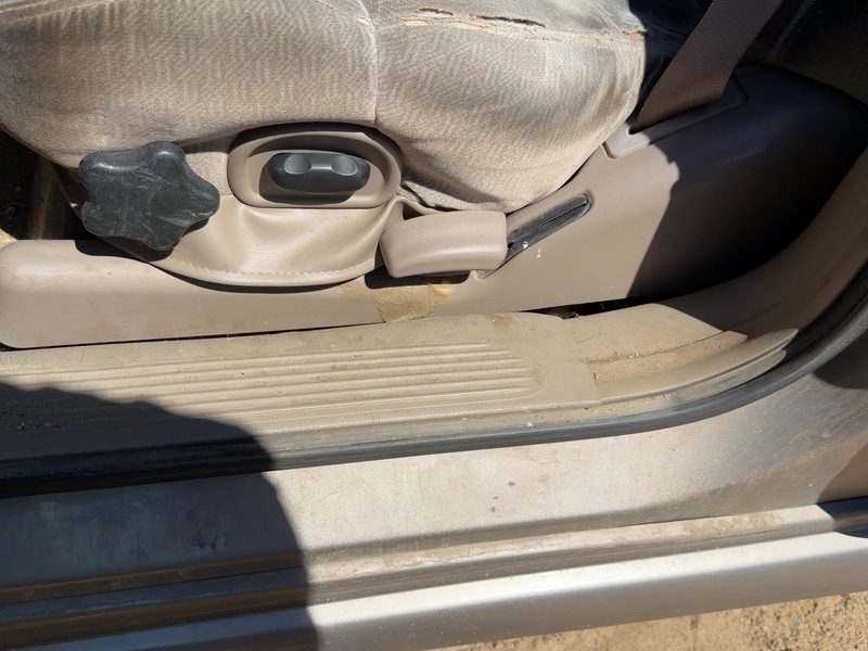 2001 Buick Lesabre (80 & Up) Seat Track LH