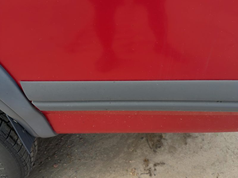 1991 Dodge Dakota (mid-size) Quarter Panel Moulding LH
