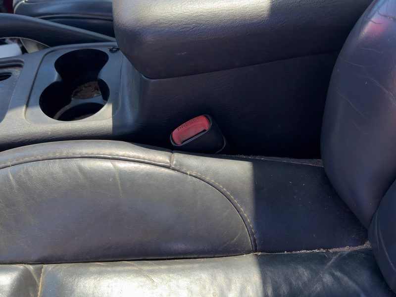 2000-2004 Jeep Grand Cherokee Front Seat Belt LH