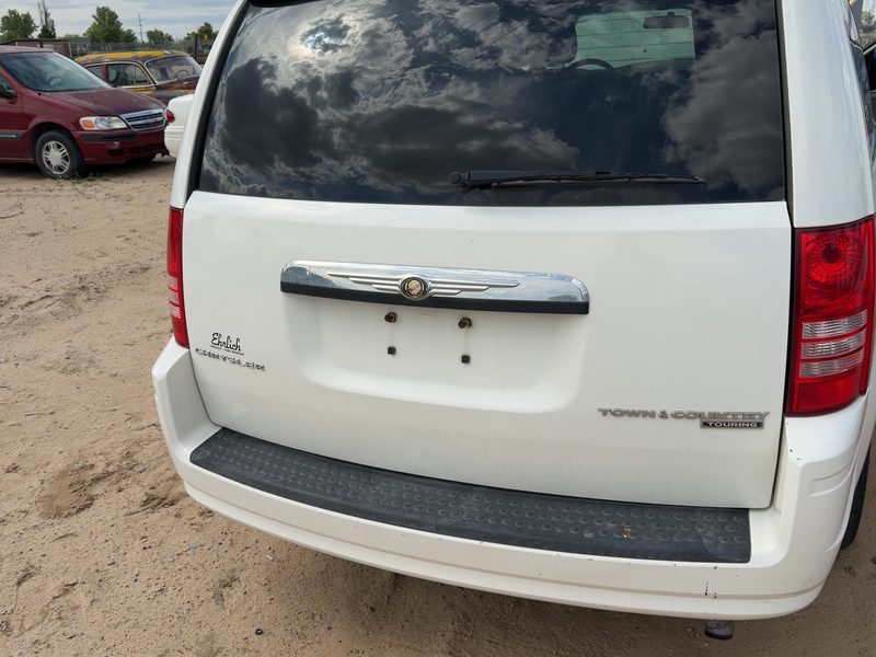 2008-2010 Chrysler Town & Country Trunk/Decklid/Hatch/Tailgate