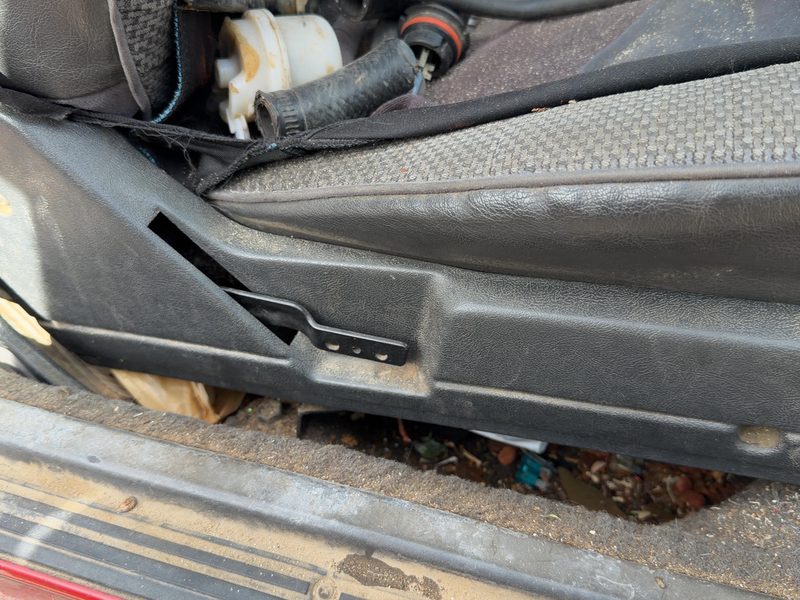 1988 Toyota FX (includes Fx16) Seat Track RH