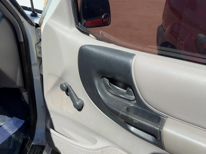 1996 Ford Ranger (small Truck) Front Door Trim Panel RH