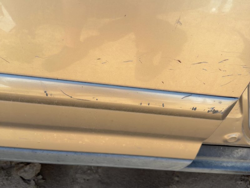 2002-2006 Honda Crv Rear Door Moulding RH