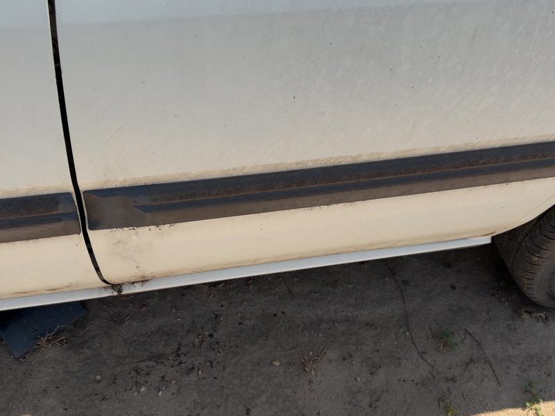 1989 Honda Accord Rear Door Moulding LH