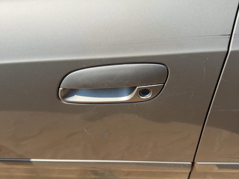 2001-2006 Hyundai Elantra Outside Door Handle LH