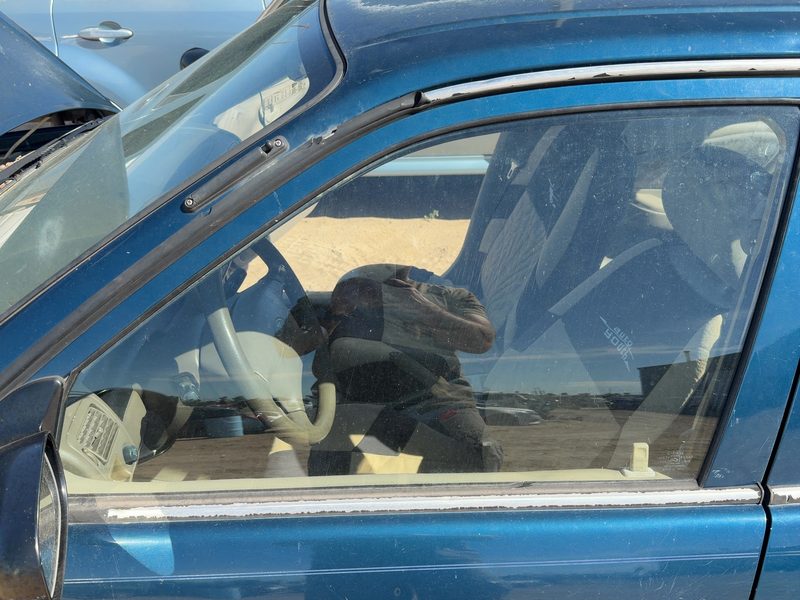 1998-2002 Toyota Corolla (also See FX 87-88) Front Door Glass/Window LH