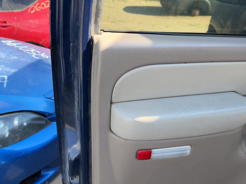 2003 Chevy/gmc Suburban 1500 Series Rear Door Trim Panel LH