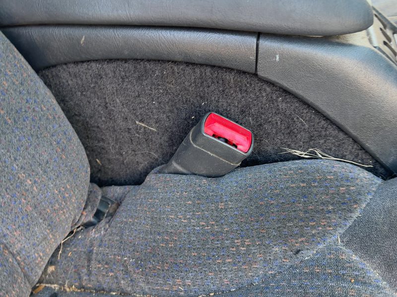 1998-2003 Blazer S10/jimmy S15 Front Seat Belt RH