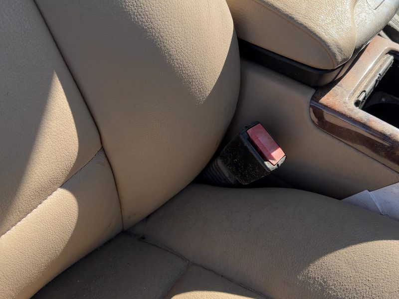 2000-2010 BMW X5 Front Seat Belt RH