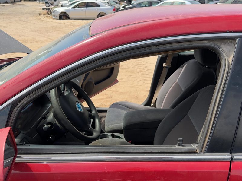 2006-2016 Chevrolet Impala (80 & Up) Front Door Glass/Window LH