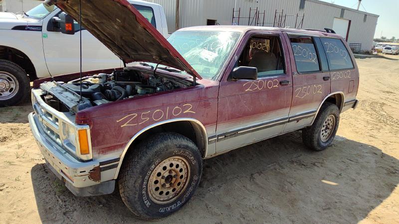 1982-1994 Blazer S10/jimmy S15 Hood Hinge RH