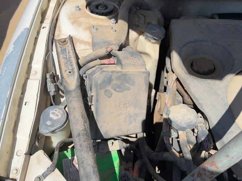 2006-2007 Monte Carlo Engine Fuse Box