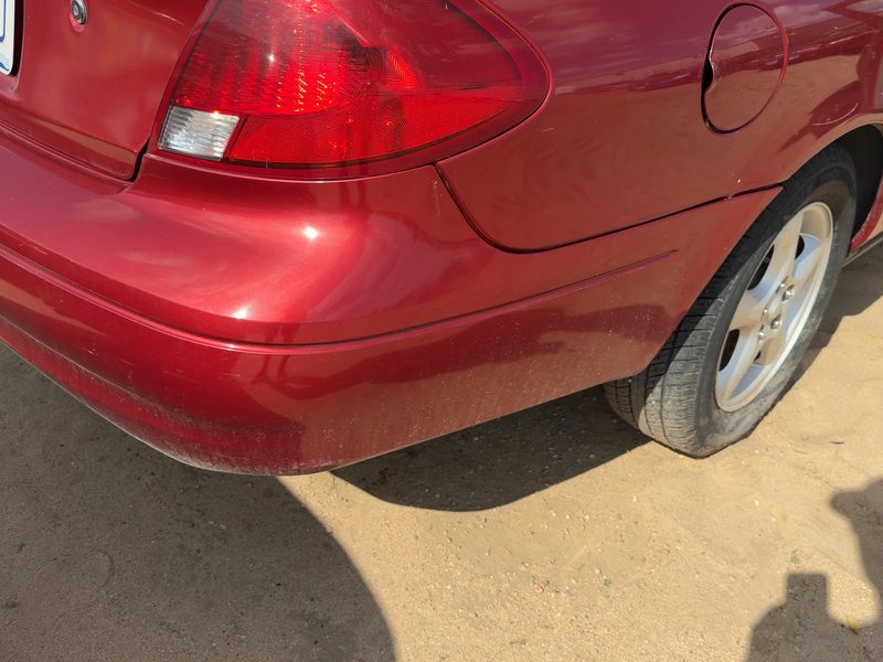 2000-2003 Ford Taurus(see Also Taurus X) Rear Bumper Assembly