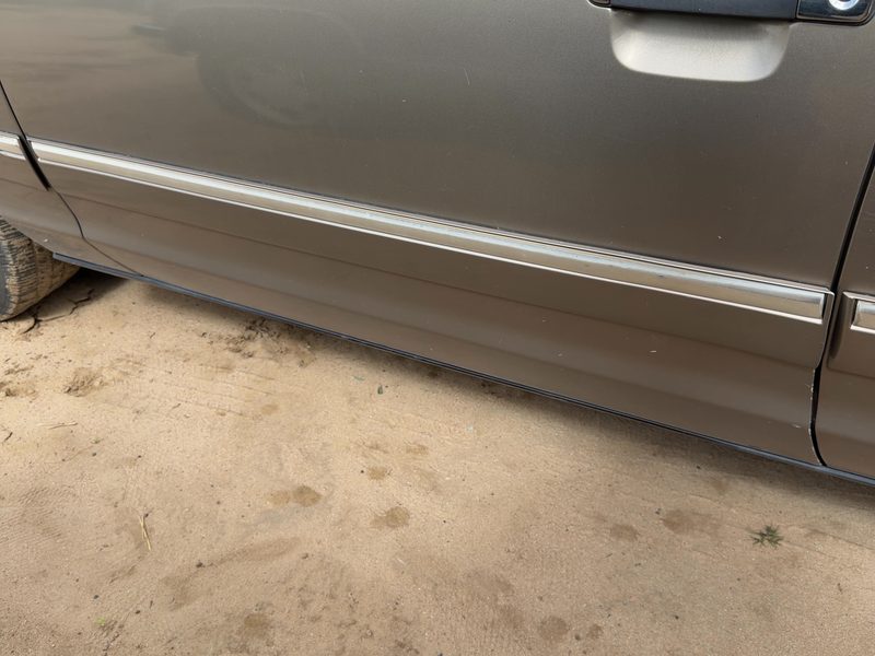 1998-2005 Mercury Grand Marquis (79 & Up) Front Door Moulding LH