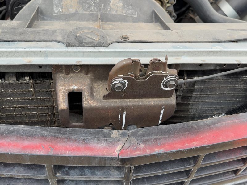 1988-1999 Chevrolet Pickup 1500 Series Radiator Support