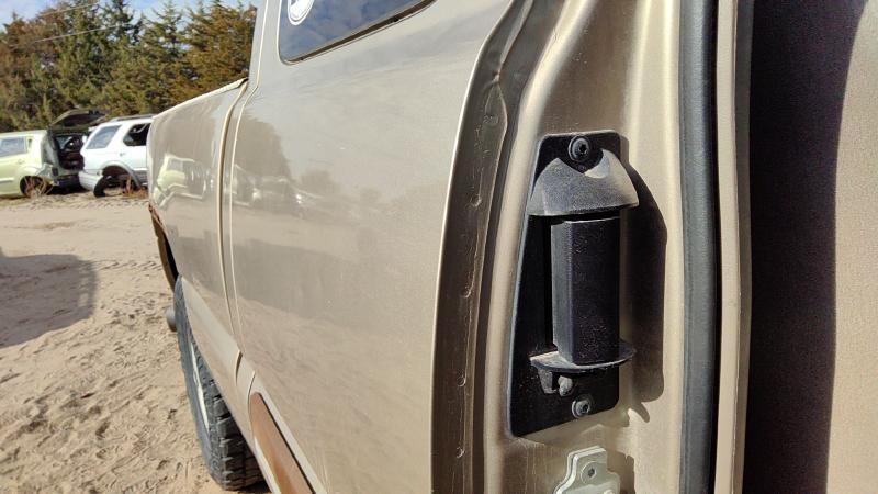 1999-2007 Chevrolet 1500 Silverado Pickup Rear Door RH