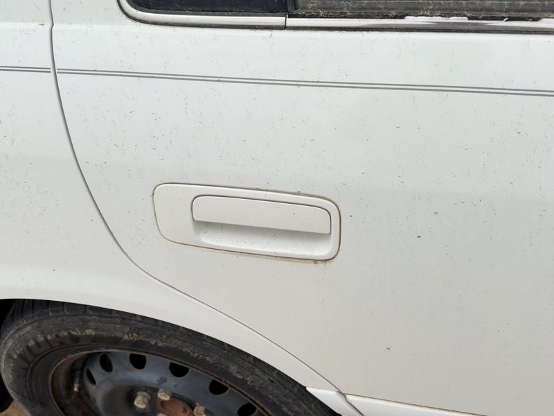 1997-2001 Toyota Camry Outside Door Handle RH