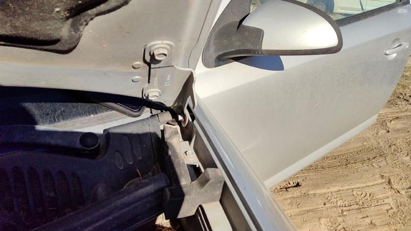 2005-2010 Chevrolet Cobalt Hood Hinge
