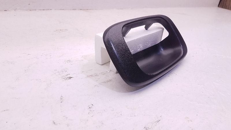 1999-2009 Chevrolet 2500 Silverado Pickup Outside Door Handle