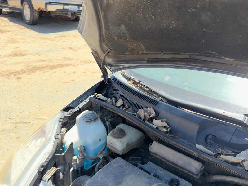 2004-2009 Toyota Prius Hood Hinge RH