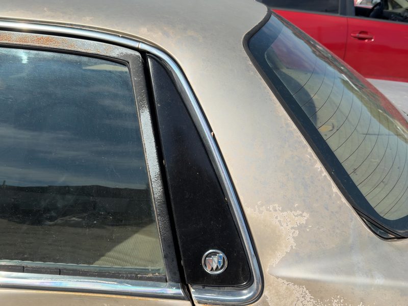 1993 Buick Century Quarter Panel Moulding LH