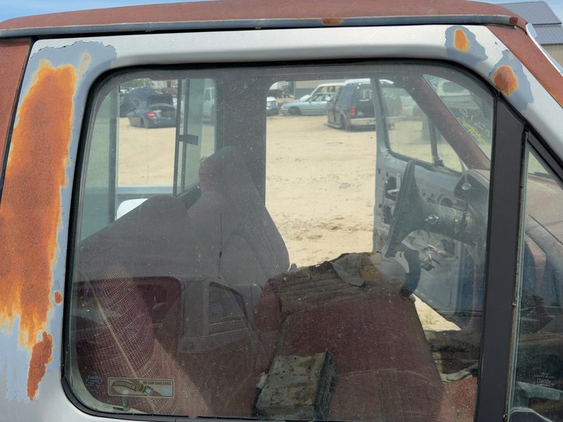 1987-1997 Ford Pickup F150 Series Front Door Glass/Window RH