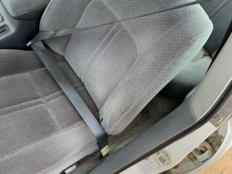 2000-2001 Toyota Camry Front Seat Belt LH