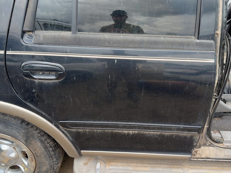1997-2002 Ford Expedition Rear Door RH