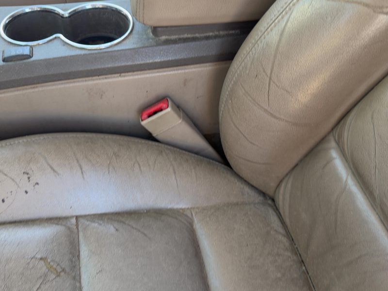 2001 Lincoln LS Front Seat Belt LH