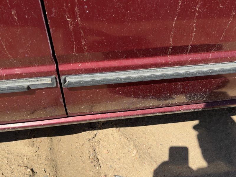 1987 Nissan Maxima Front Door Moulding RH
