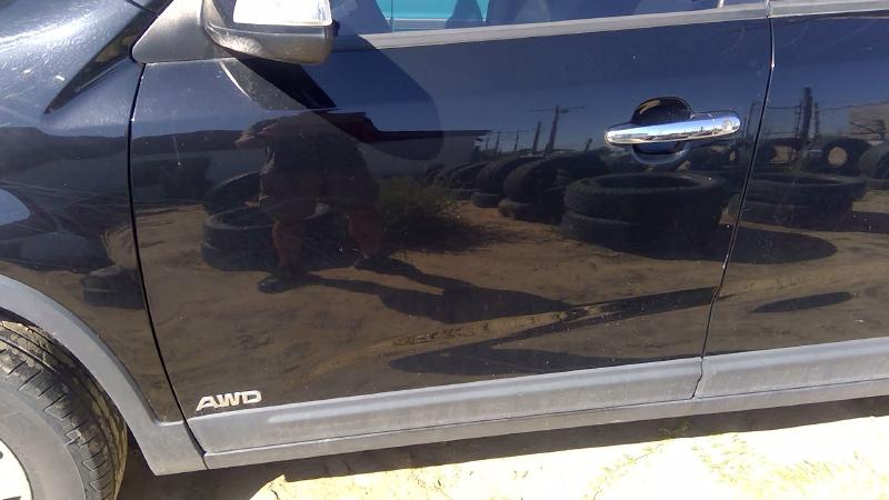 2011-2015 Kia Sorento Front Door LH