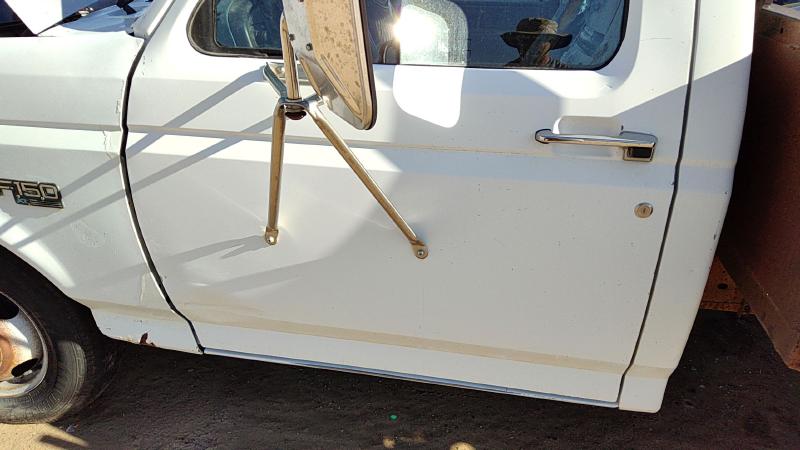 1995-1997 Ford Pickup F350 Series Front Door LH
