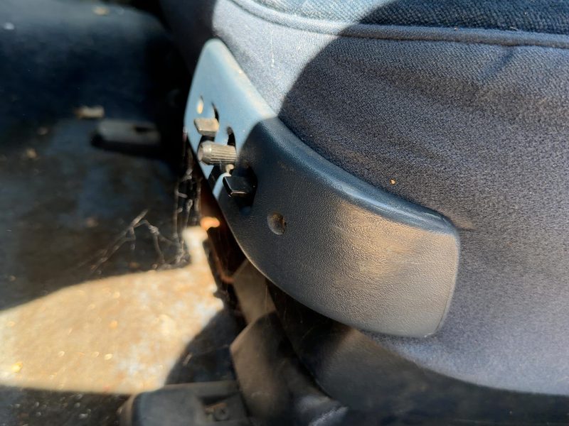 1993 Oldsmobile Eighty-eight (80 & Up) Seat Track LH