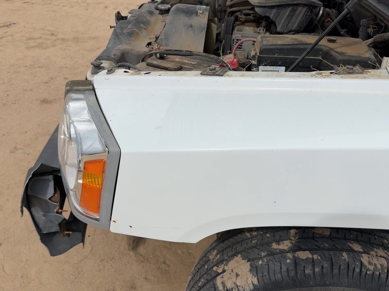 2005-2007 Dodge Dakota (mid-size) Fender LH