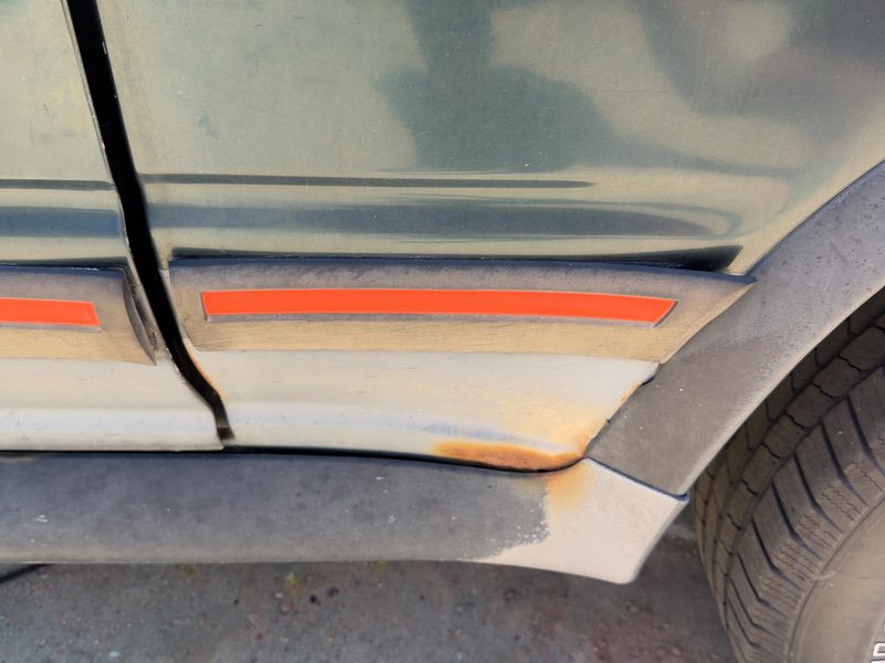 1994 Explorer Quarter Panel Moulding LH