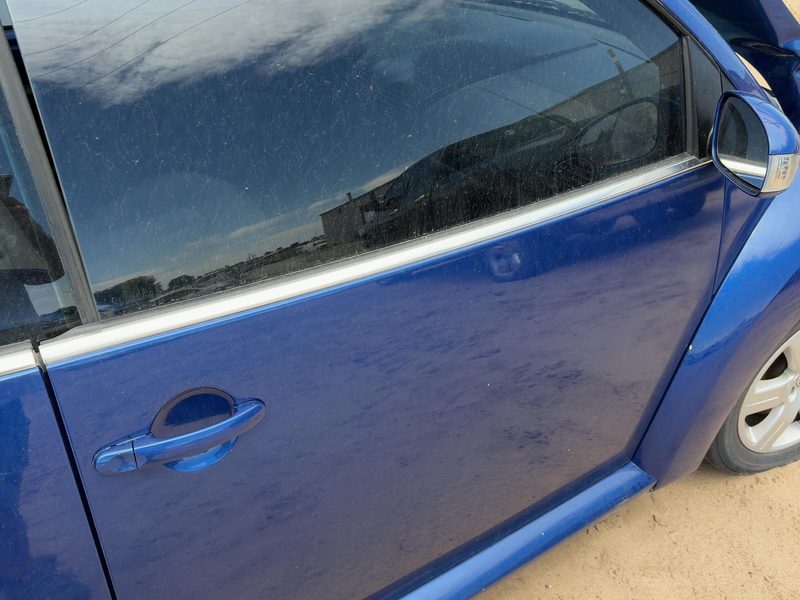 2007 Volkswagen Beetle (type 1) Front Door Moulding RH