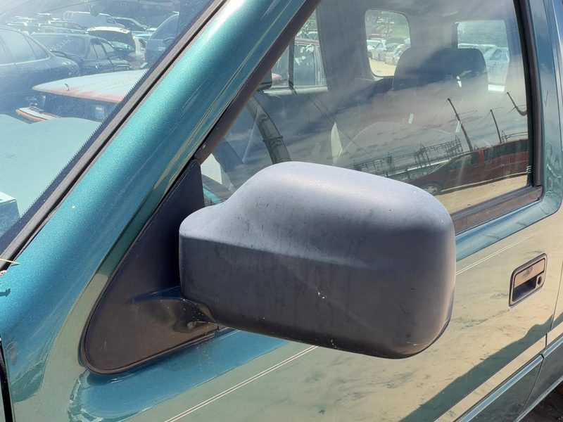 1994-1997 Isuzu Rodeo Door Mirror LH