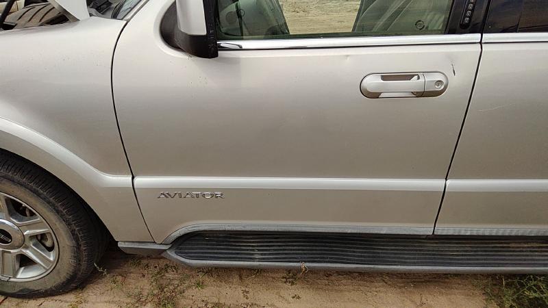 2003-2005 Lincoln Aviator Front Door LH