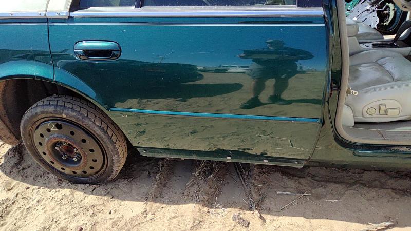 1998-2004 Cadillac Seville Rear Door RH