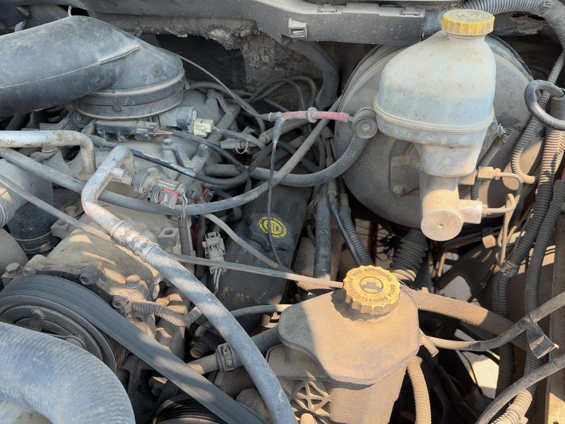 2002-2003 Dodge Ram Pickup 1500 Series Cylinder Head