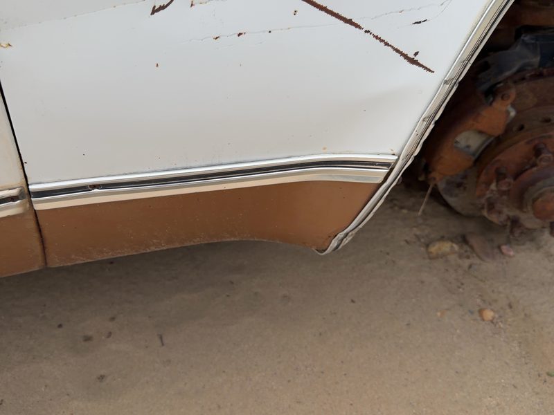 1980 Chevrolet Pickup 20 Series Fender Moulding RH