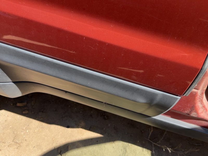 2001-2007 Ford Escape Rear Door Moulding RH