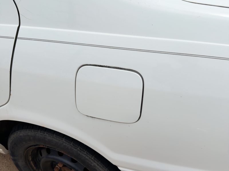 1997-2001 Toyota Camry Fuel Tank Door