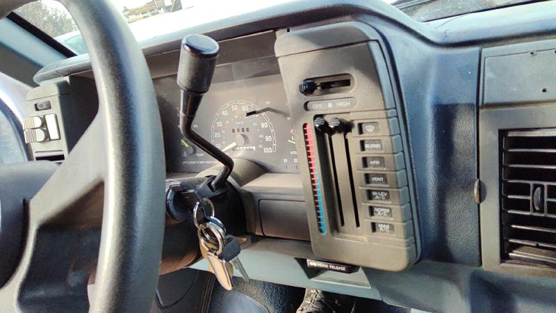 1990-1995 GMC Safari Dash Panel