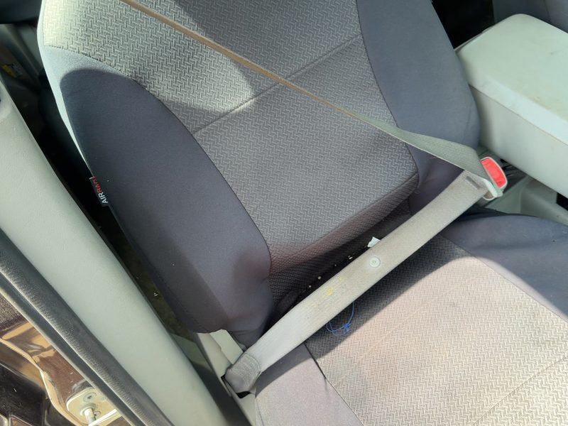 2005-2009 Chevrolet Equinox Front Seat Belt RH
