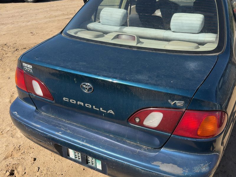 1998-2002 Toyota Corolla (also See FX 87-88) Trunk/Decklid/Hatch/Tailgate