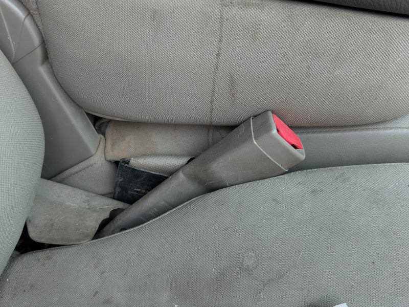 2002-2005 Dodge Ram Pickup 1500 Series Front Seat Belt RH